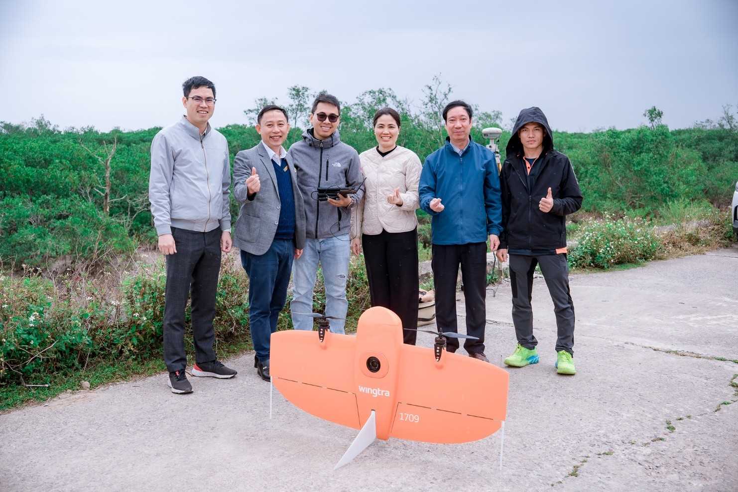 KHẢO SÁT THỰC ĐỊA ĐỀ TÀI CẤP NHÀ NƯỚC MÃ SỐ KC-4.0-38/19-25 DO TS. TRẦN HỮU ANH LÀM CHỦ NHIỆM 